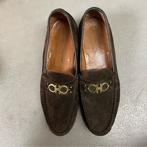 ferragamo suede brown loafers